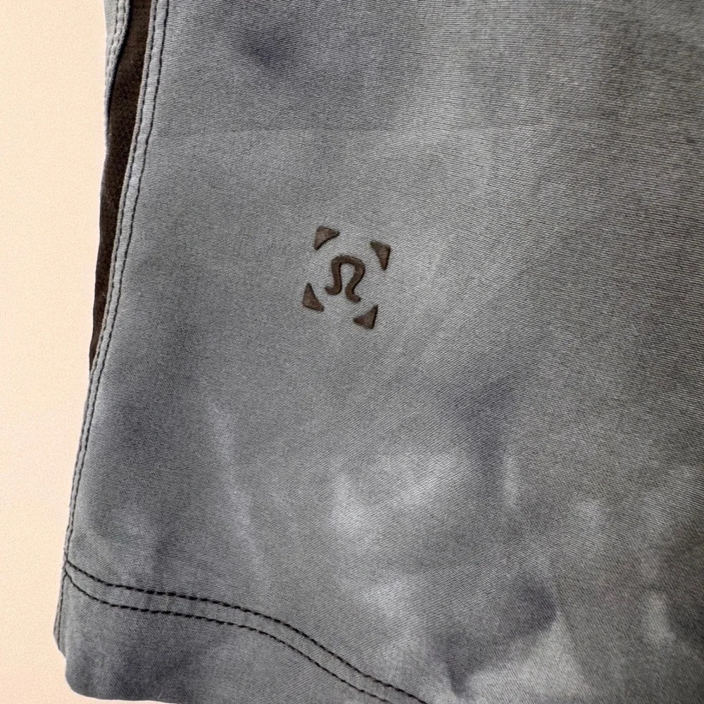 Lululemon Pace Breaker Linerless 9